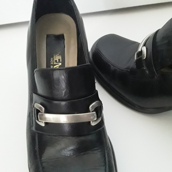 Loafer style pumps with a silver buckle hardware detail - Picture 3 of 5